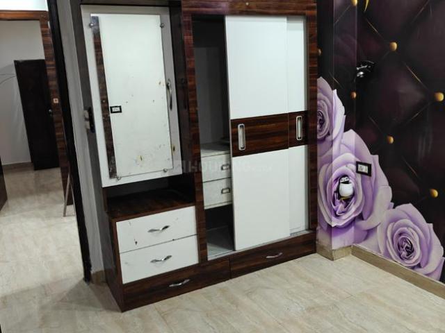Flat for rent in West Delhi, Deri