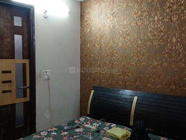 Flat for sale in West Delhi, Deri