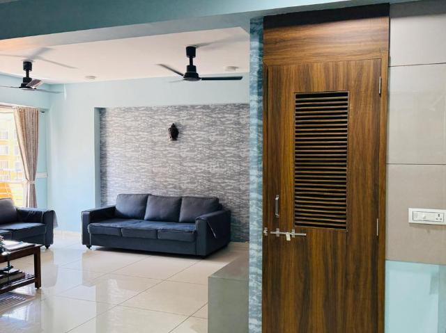 Flat for rent in Adalaj, Gujarat