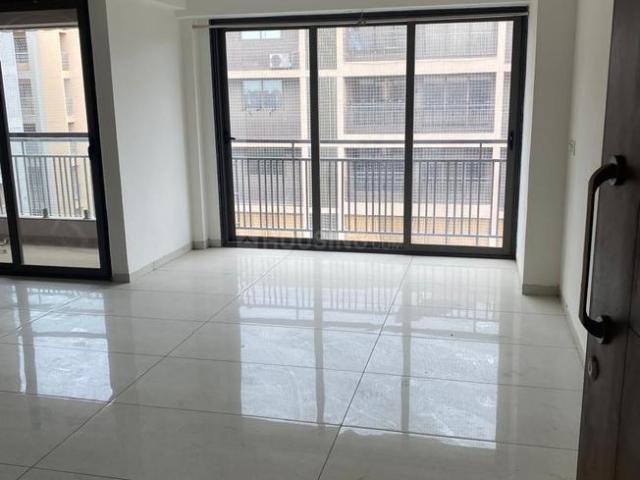 Flat for rent in Gandhinagar, Gujarat
