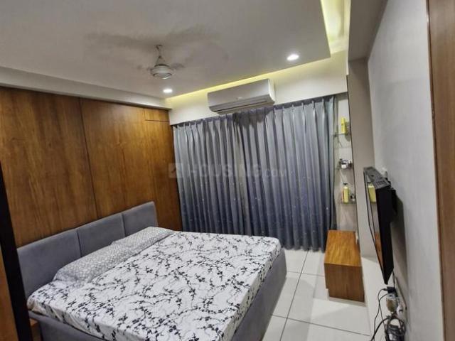Flat for rent in Adalaj, Gujarat