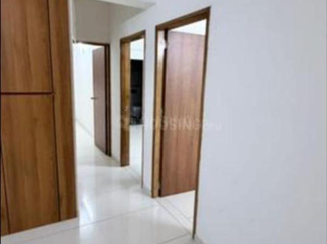 Flat for rent in Tragad, Ahmedabad