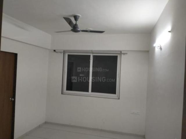 Flat for rent in Tragad, Ahmedabad