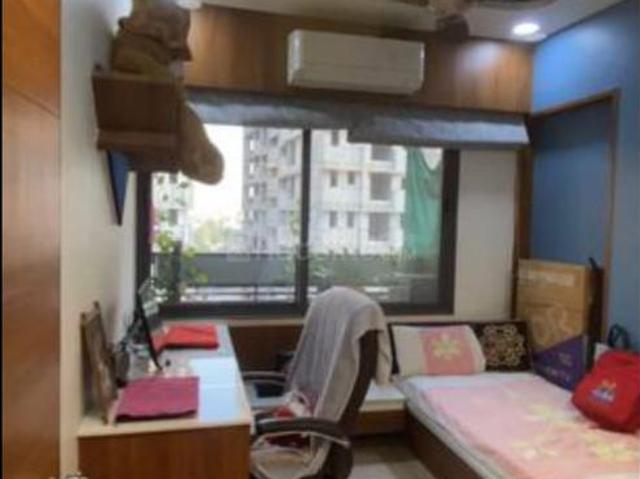 Flat for rent in Ahmedabad, Gujarat