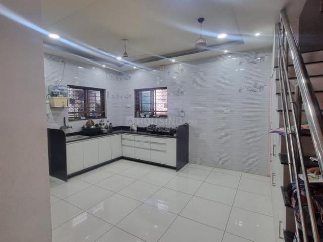 Flat for rent in Vallabh, Gujarat