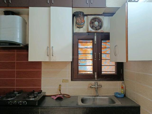 Flat for rent in Deri