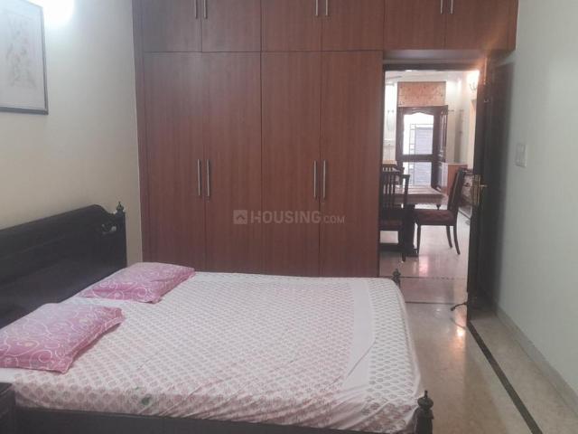 Flat for rent in Deri