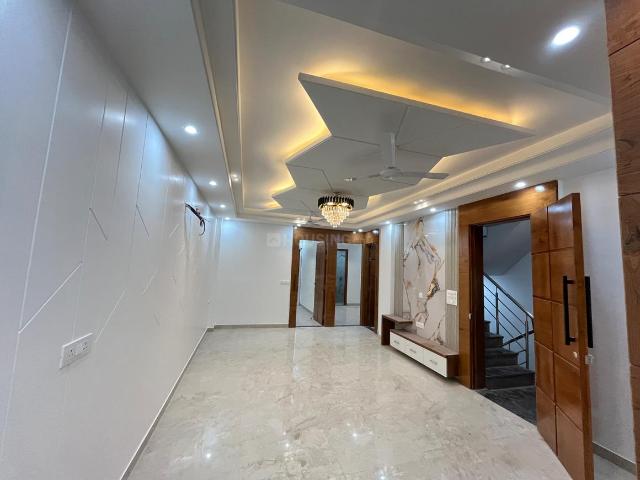 Flat for rent in Deri