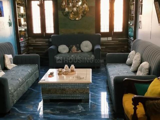 Flat for rent in South Delhi, Deri