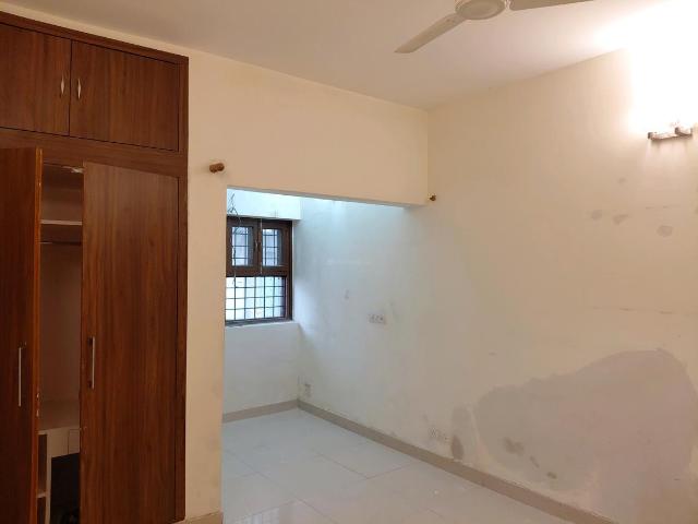 Flat for rent in Vasant Kunj, Delhi