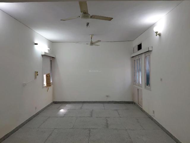 Flat for rent in Pkt-C Sec-A, Delhi