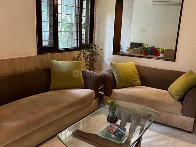 Flat for rent in Deri