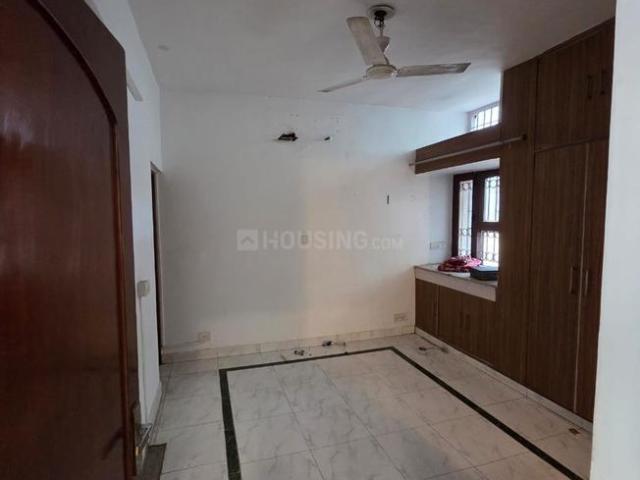 Flat for rent in South Delhi, Deri