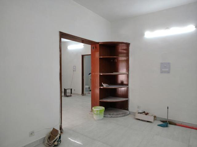 Flat for rent in Deri