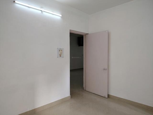 Flat for rent in South Delhi, Deri