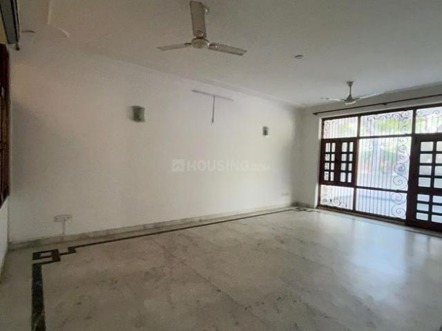 Flat for rent in Deri