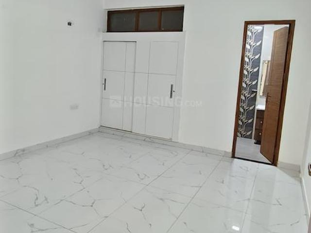 Flat for rent in Deri