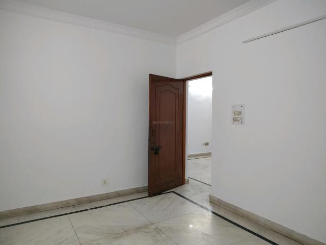 Flat for rent in South Delhi, Deri