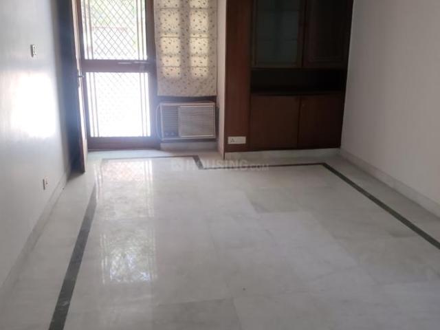 Flat for rent in Deri
