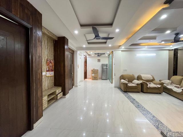 Flat for rent in Deri