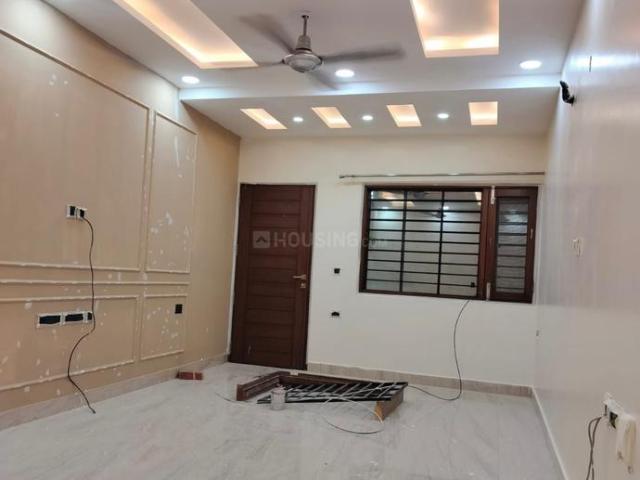 Flat for rent in Deri