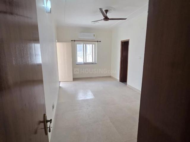 Flat for rent in Deri