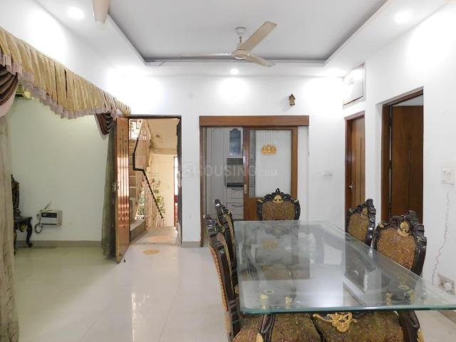 Flat for rent in South Delhi, Deri
