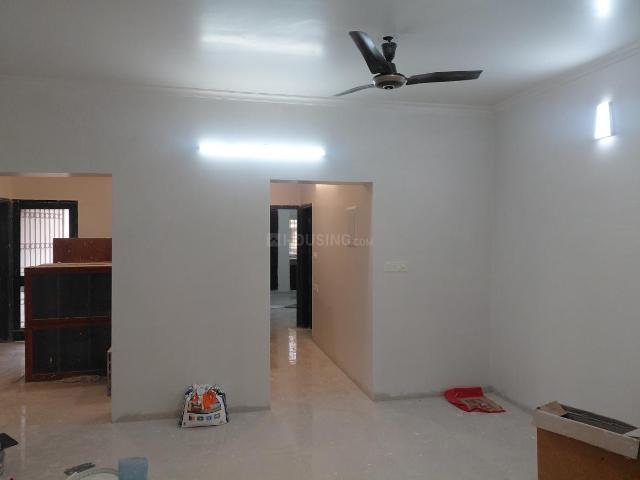 Flat for rent in Deri