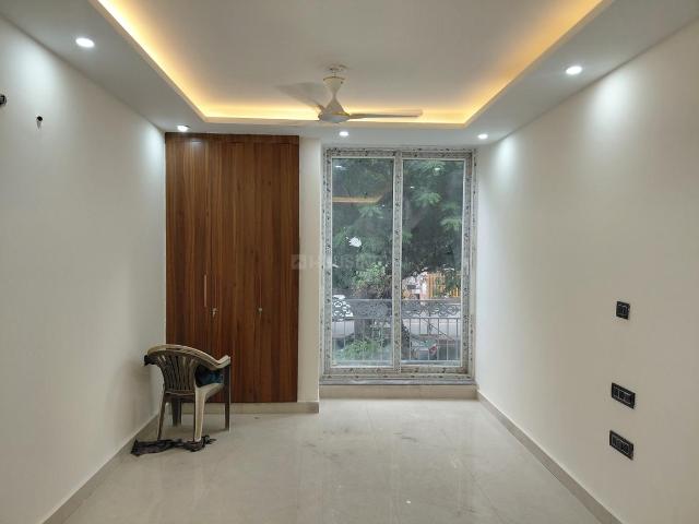 Flat for rent in Deri