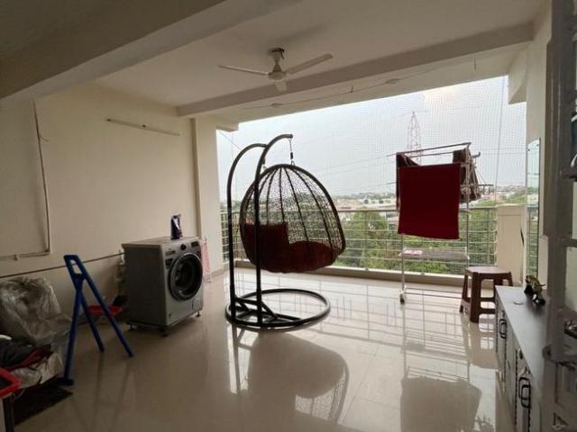 Flat for rent in Deri
