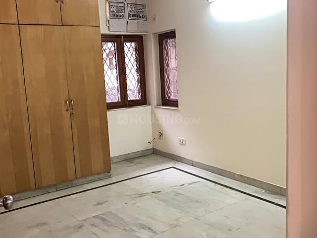 Flat for rent in Deri