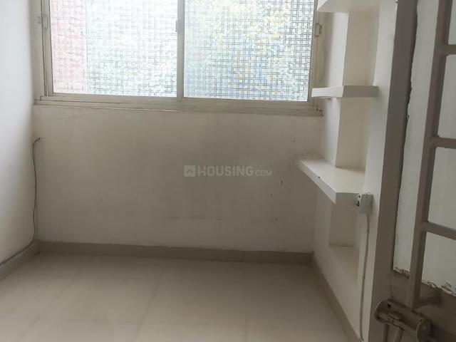 Flat for rent in Deri