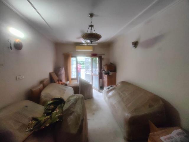 Flat for rent in Deri