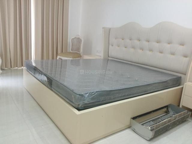 Flat for rent in Deri