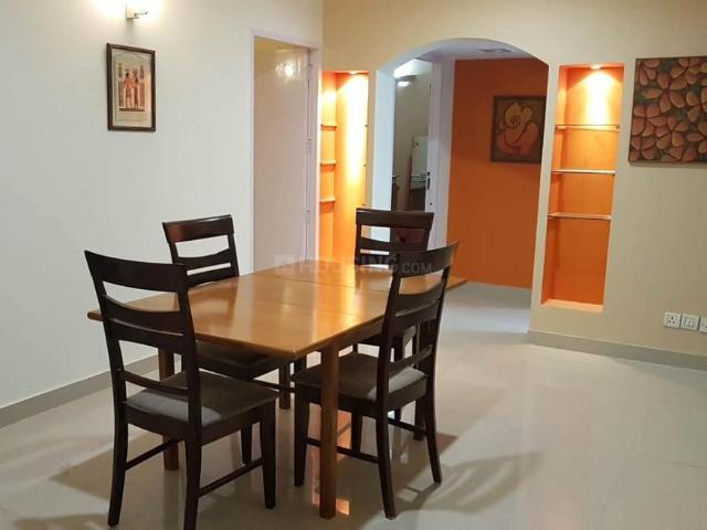 Flat for rent in Deri