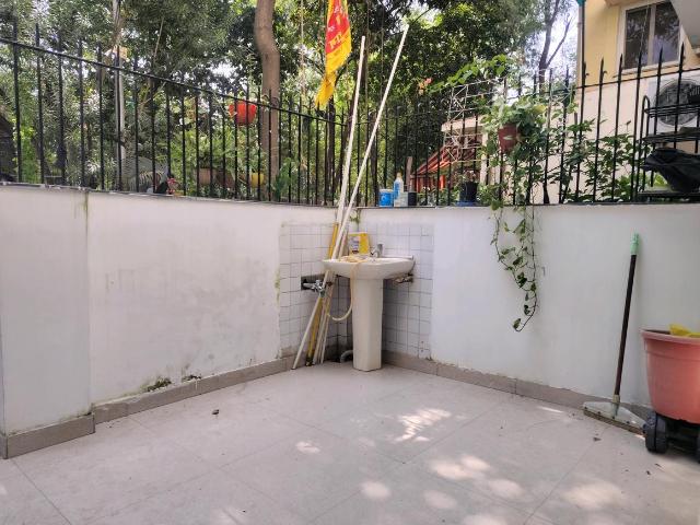 Flat for rent in Mehrauli, Delhi
