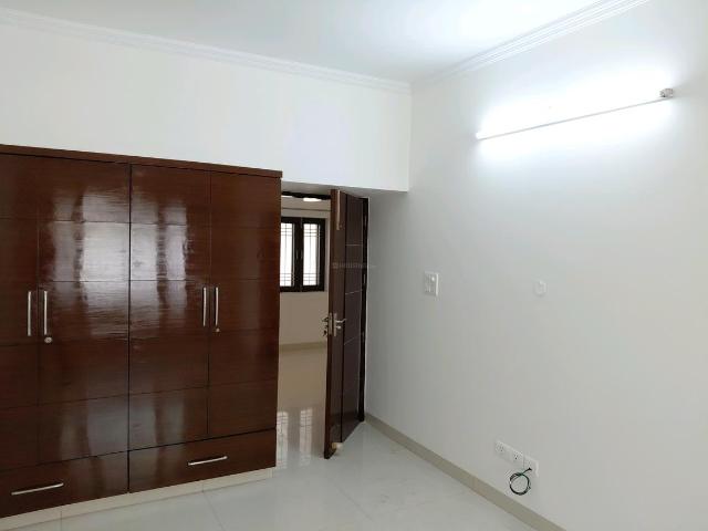 Flat for sale in Deri