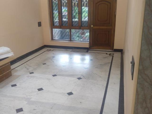 Flat for sale in Deri