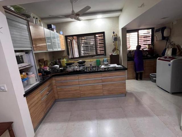 Flat for rent in Vastrapur - Ahmedabad, Gujarat