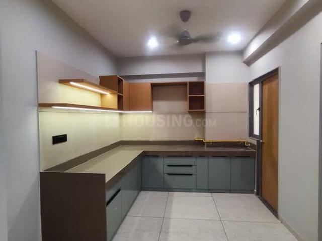 Flat for rent in Vastrapur - Ahmedabad, Gujarat