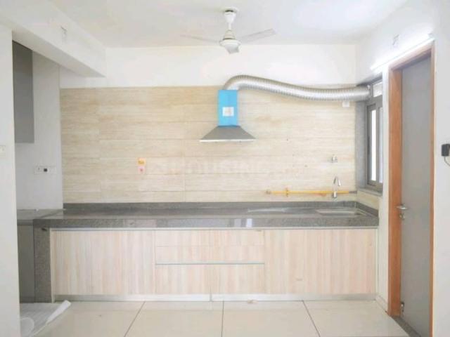 Flat for rent in Vastrapur - Ahmedabad, Gujarat