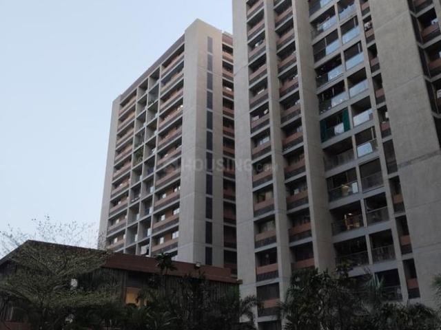 Flat for sale in Vastrapur - Ahmedabad, Gujarat