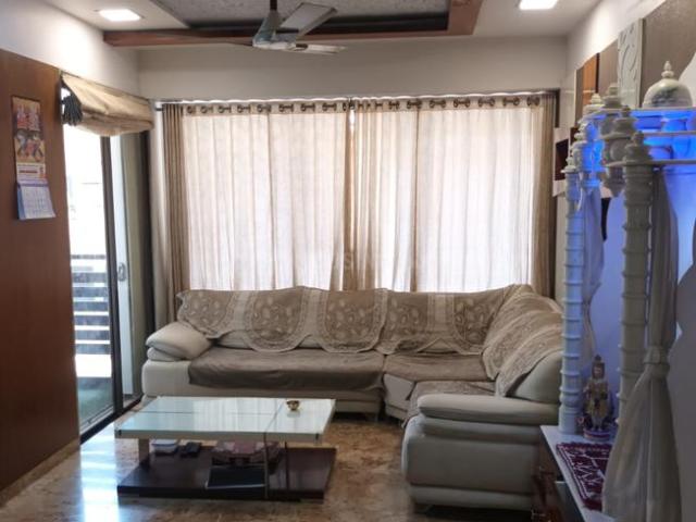 Flat for sale in Vastrapur - Ahmedabad, Gujarat