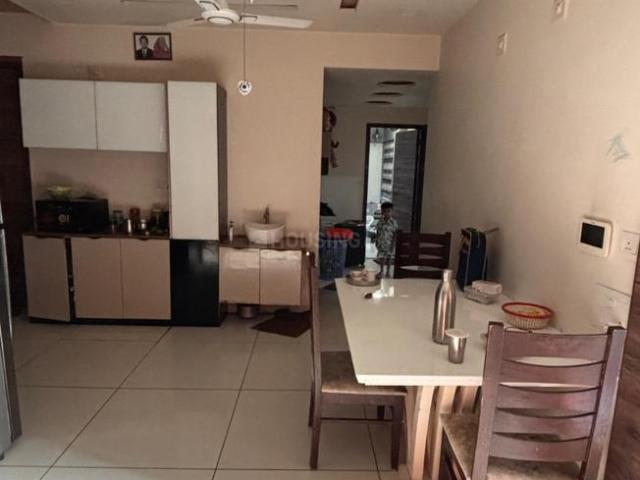 Flat for sale in Vastrapur - Ahmedabad, Gujarat