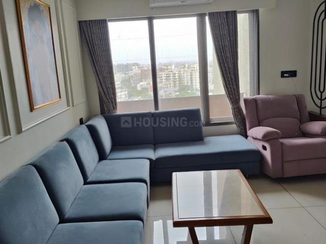 Flat for sale in Vastrapur - Ahmedabad, Gujarat