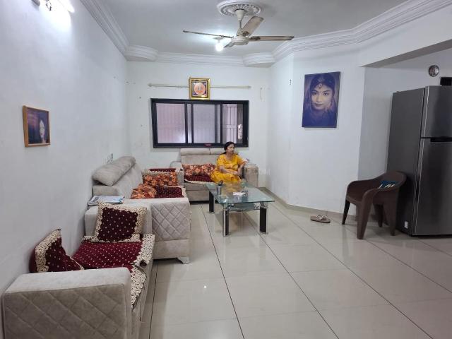 Flat for sale in Vastrapur - Ahmedabad, Gujarat