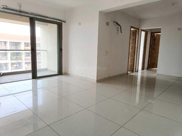Flat for sale in Vastrapur - Ahmedabad, Gujarat