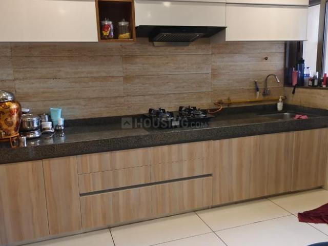 Flat for sale in Vastrapur - Ahmedabad, Gujarat