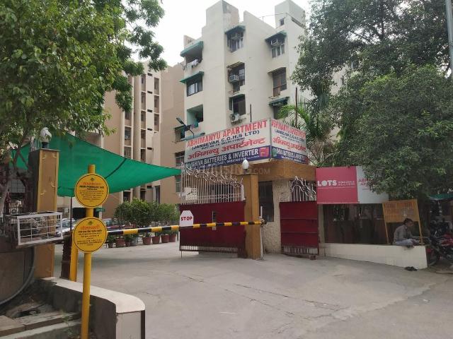 Flat for sale in East Delhi, Deri