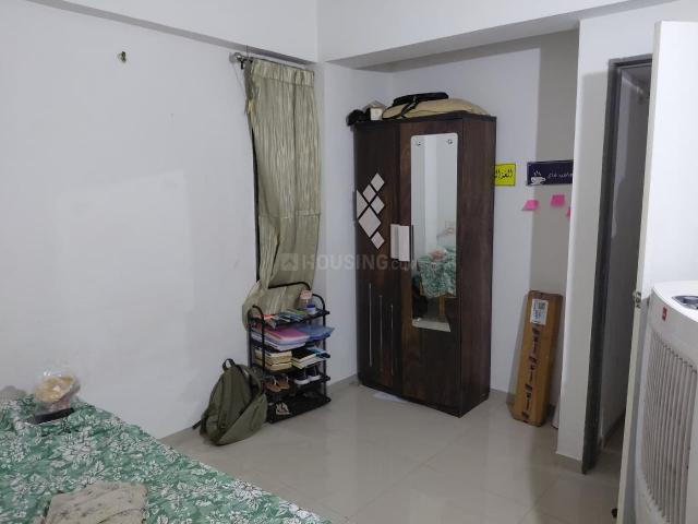 Flat for rent in Sarkhej, Gujarat